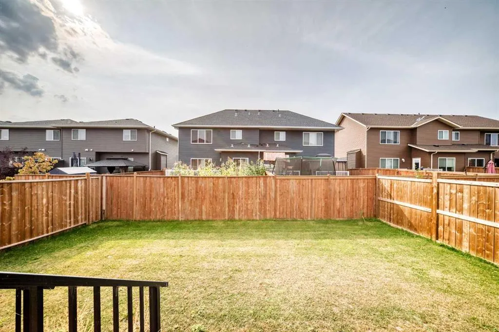 772 Edgefield Crescent