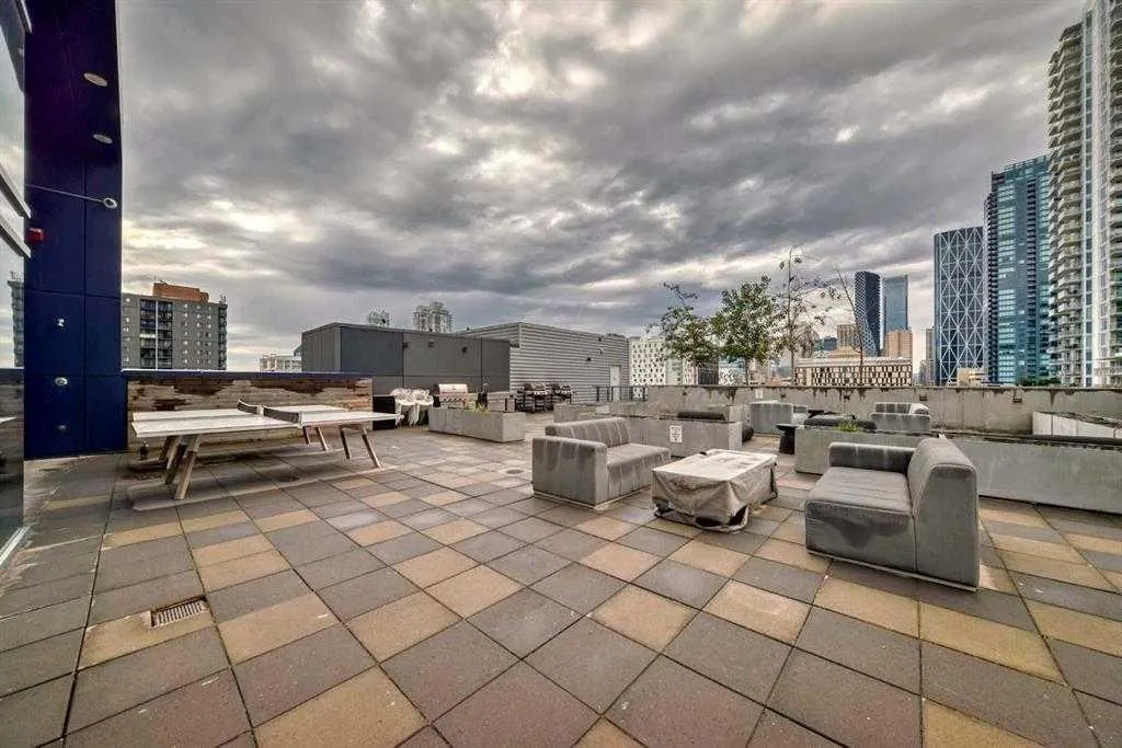 615 6 Avenue SE, #701