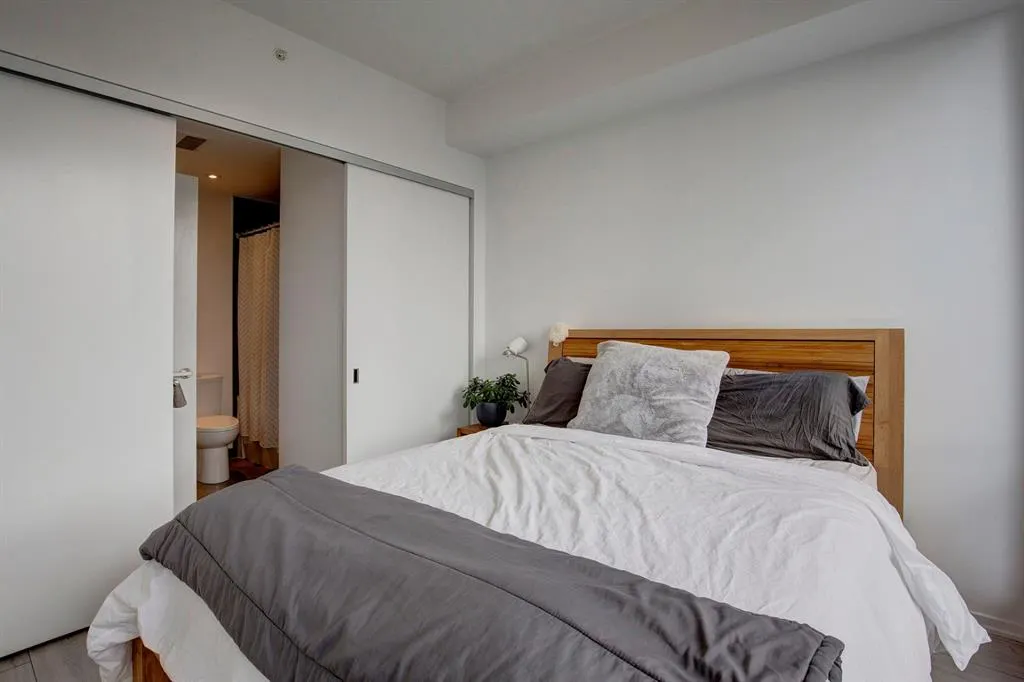 615 6 Avenue SE, #701