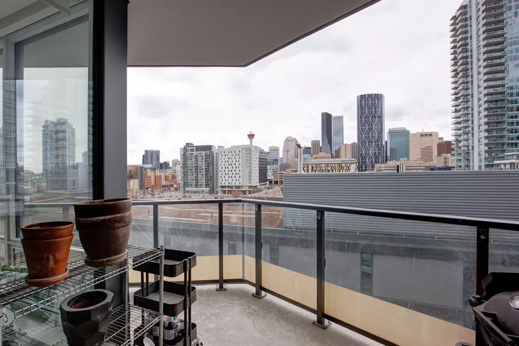 615 6 Avenue SE, #701
