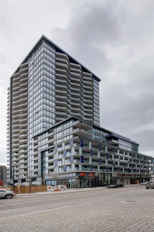615 6 Avenue SE, #701