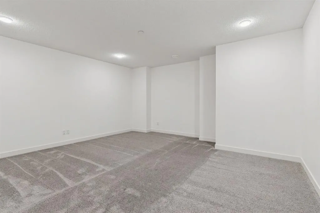 113 Calhoun Common NE