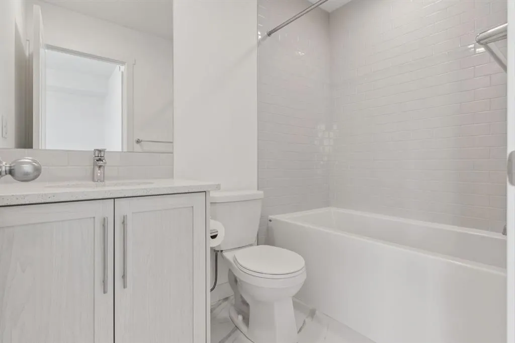 113 Calhoun Common NE