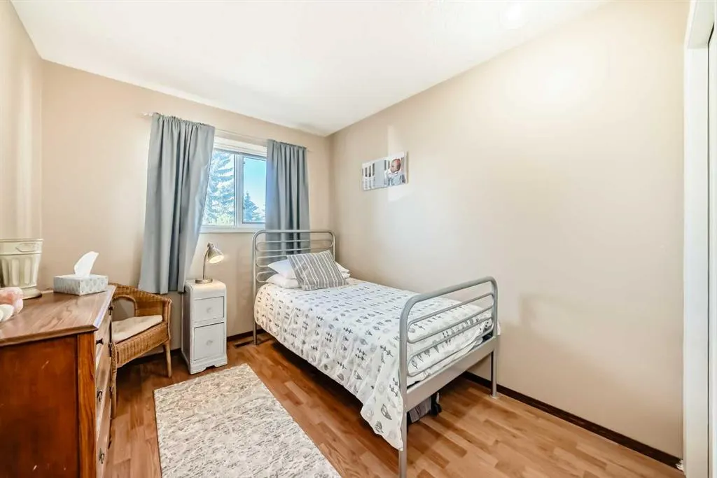 20 Rivergreen Crescent SE