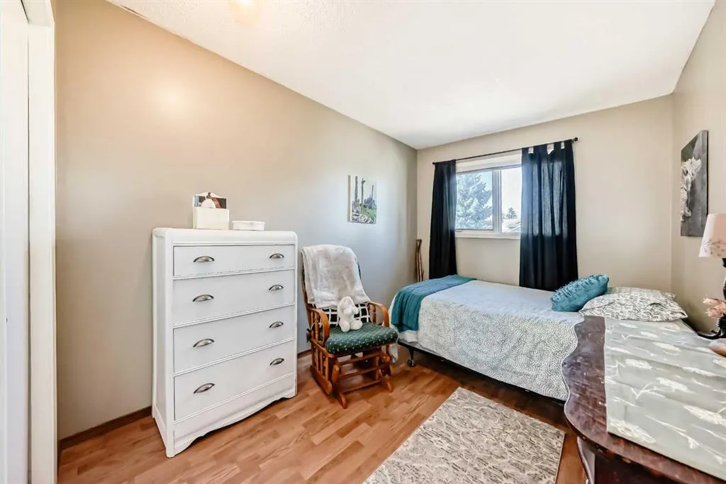 20 Rivergreen Crescent SE