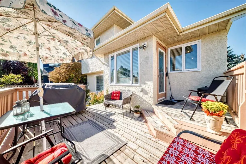 20 Rivergreen Crescent SE