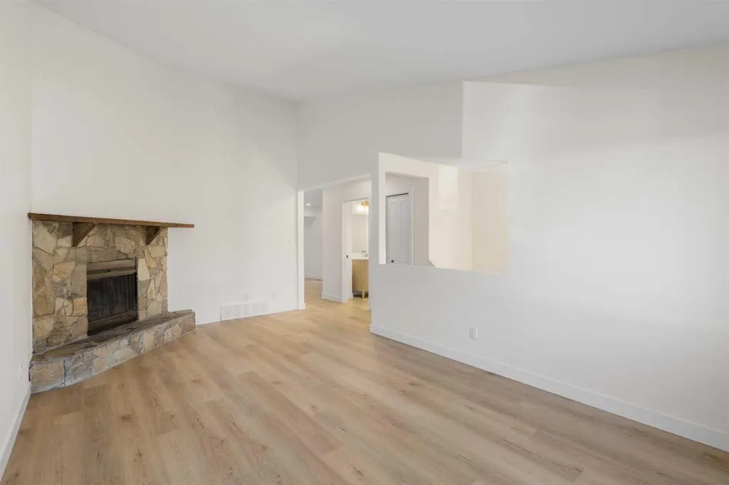 4 Cedarwood Rise SW