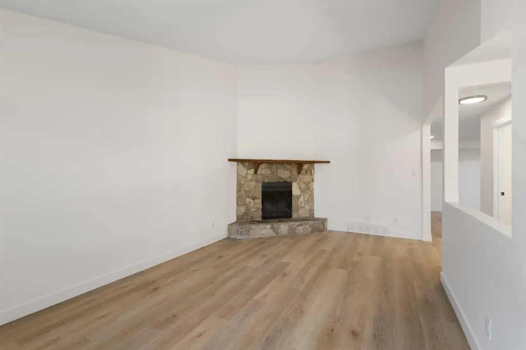 4 Cedarwood Rise SW