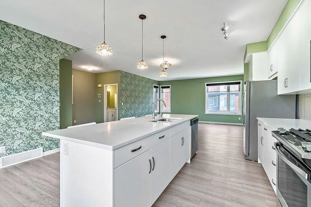 135 Shawnee Common SW