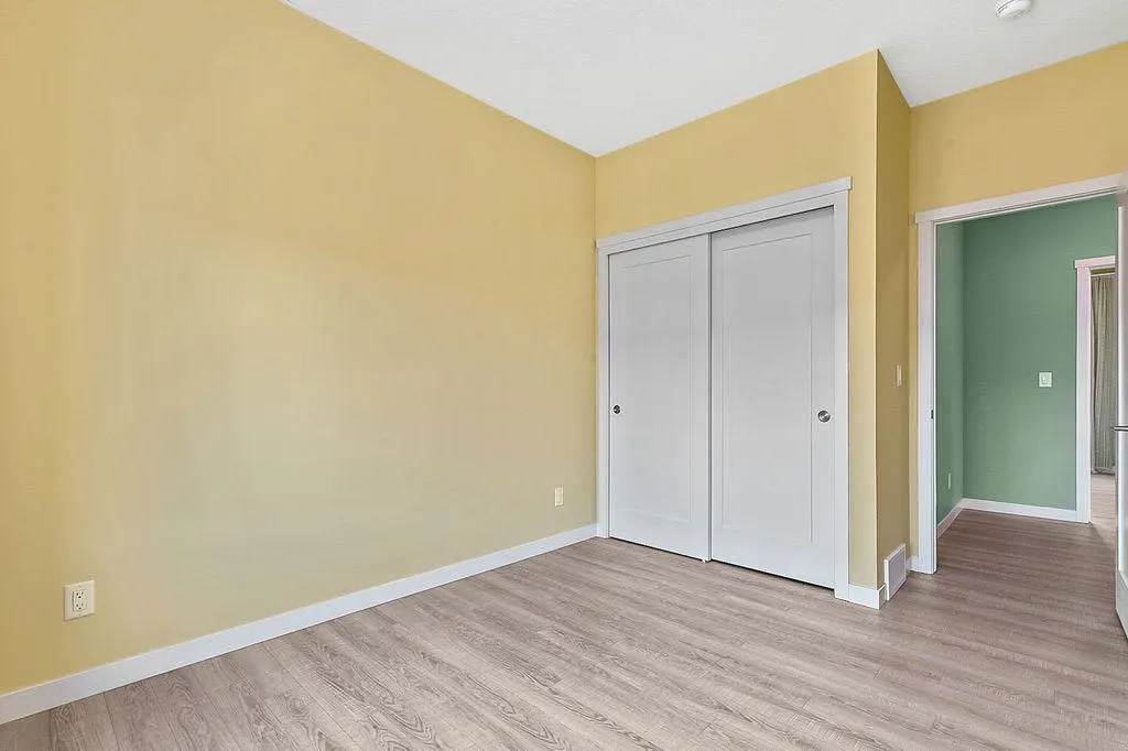 135 Shawnee Common SW