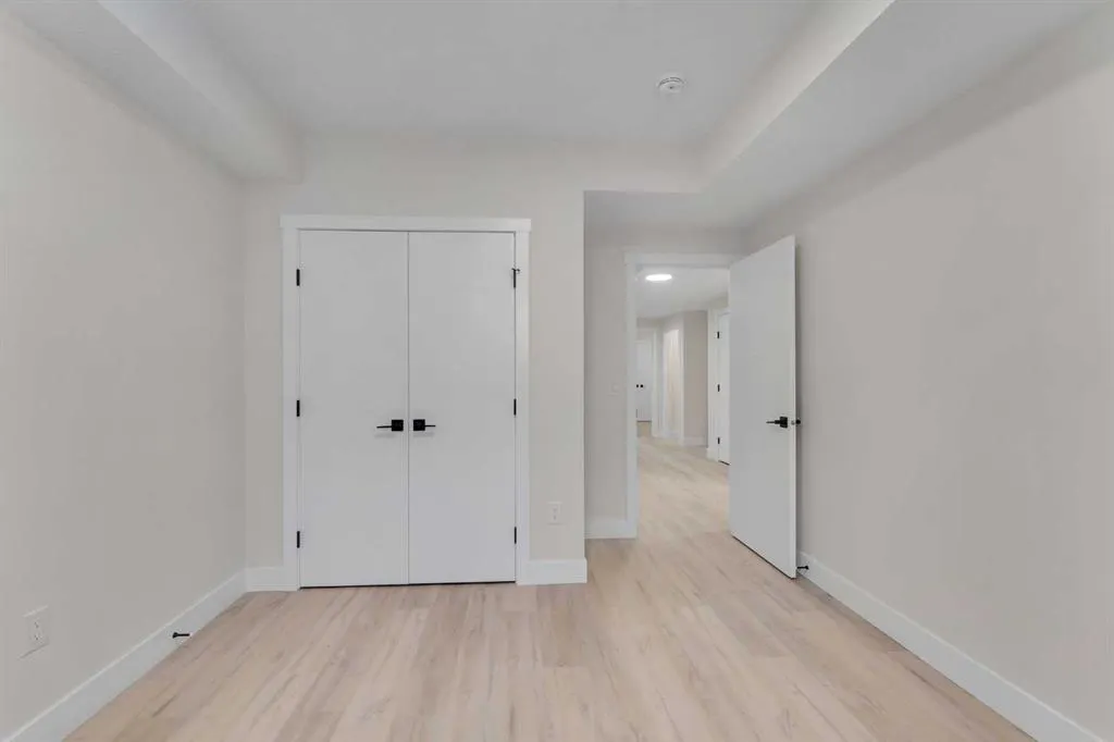 144 Saddlelake Manor NE