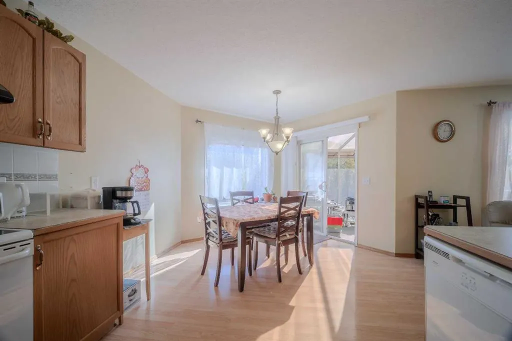45 Arbour Crest Terrace NW