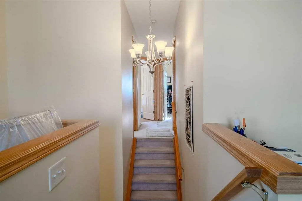 45 Arbour Crest Terrace NW