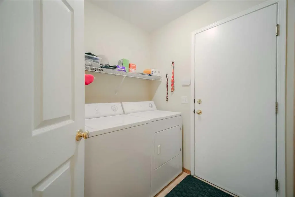 45 Arbour Crest Terrace NW