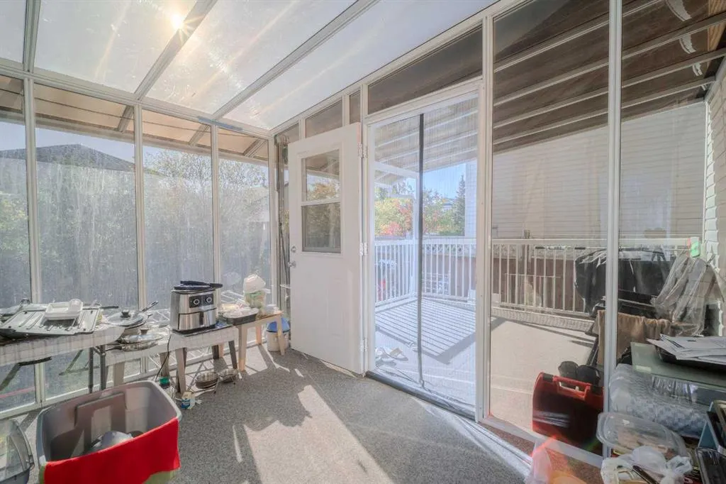 45 Arbour Crest Terrace NW