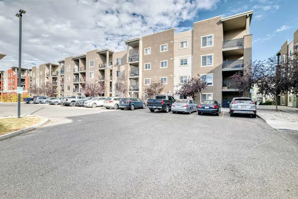 403 Mackenzie Way SW, #8201