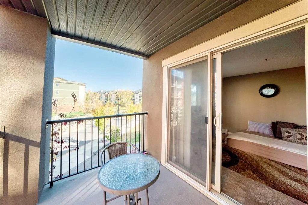 403 Mackenzie Way SW, #8201