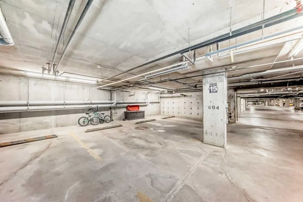403 Mackenzie Way SW, #8201