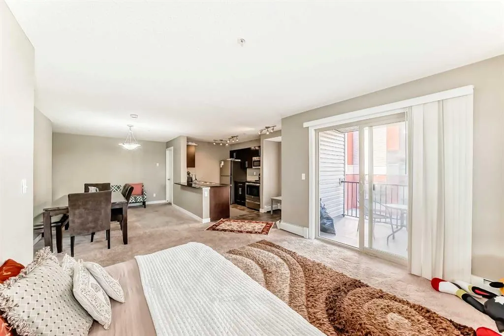 403 Mackenzie Way SW, #8201