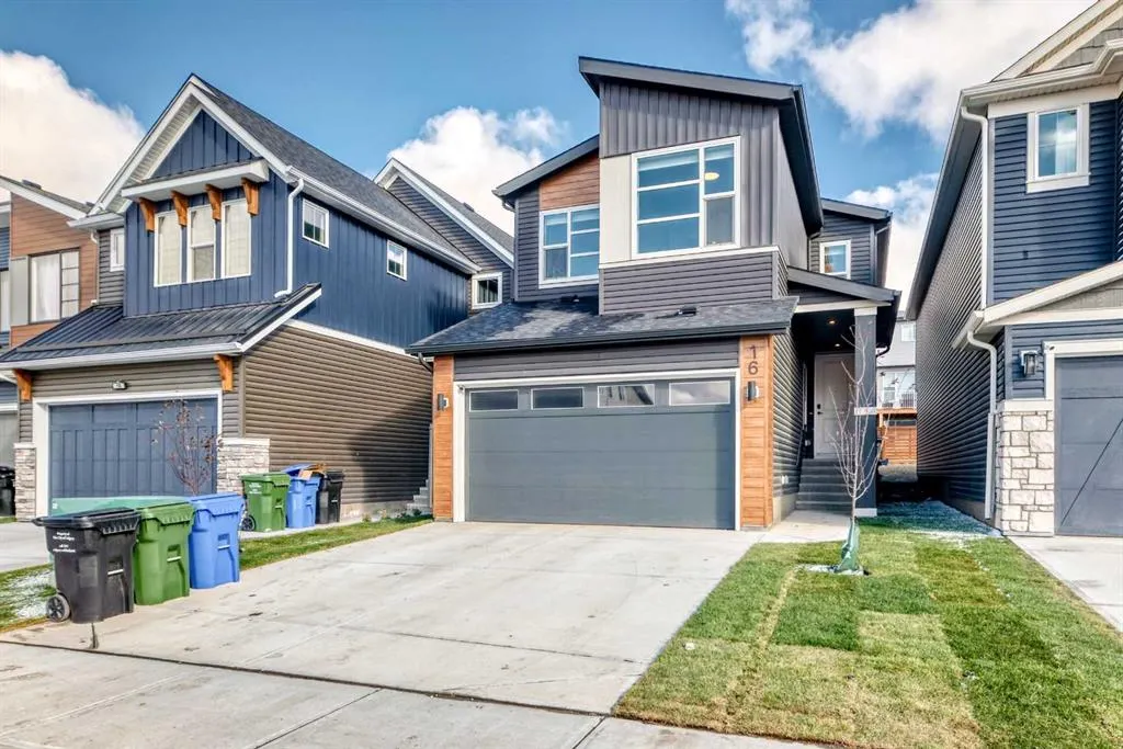 16 Lucas Passage NW