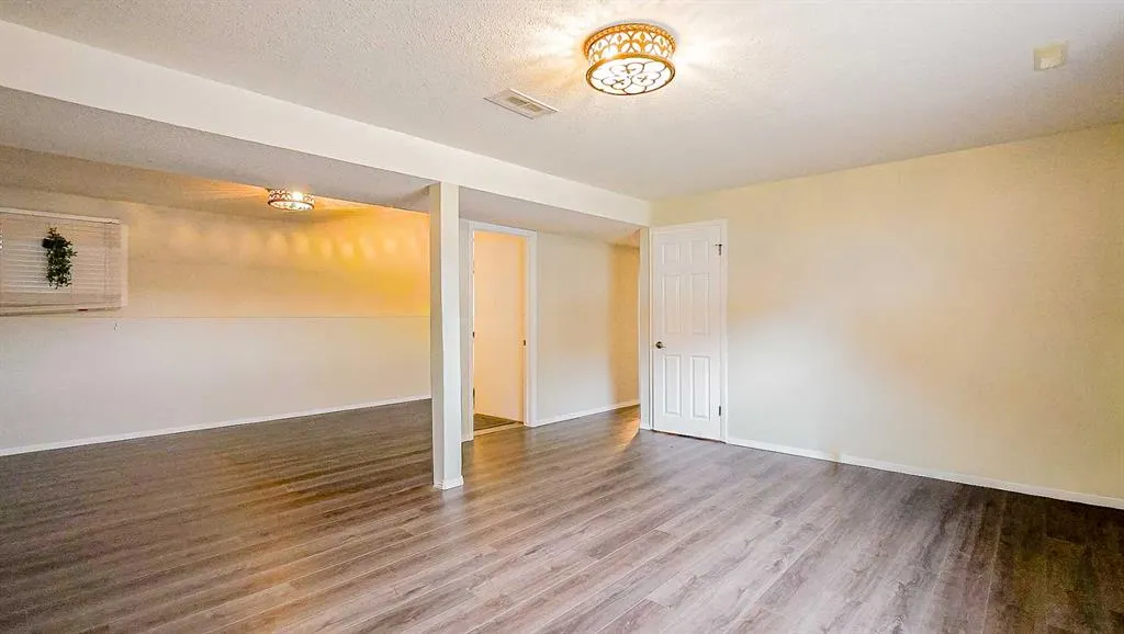 37 Ross Haven Way SE