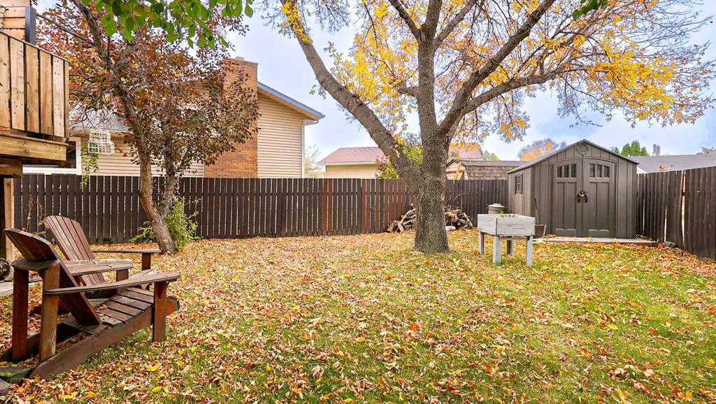 37 Ross Haven Way SE