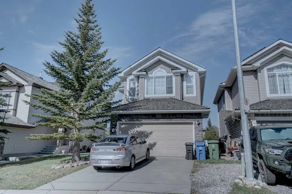 70 Glensummit Close