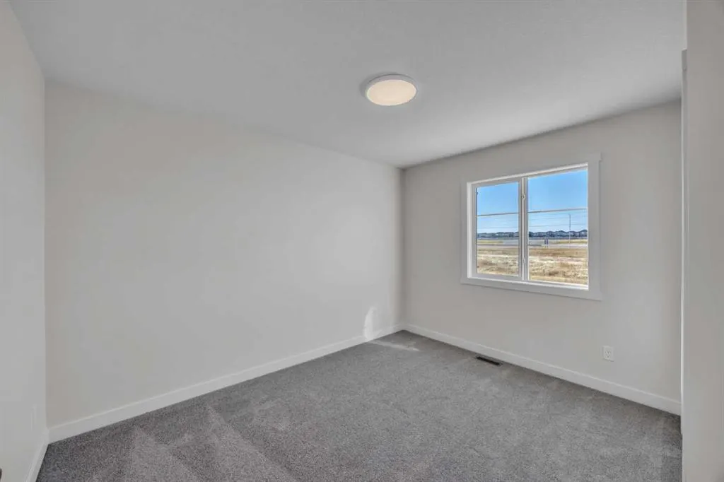 139 Homestead Common NE