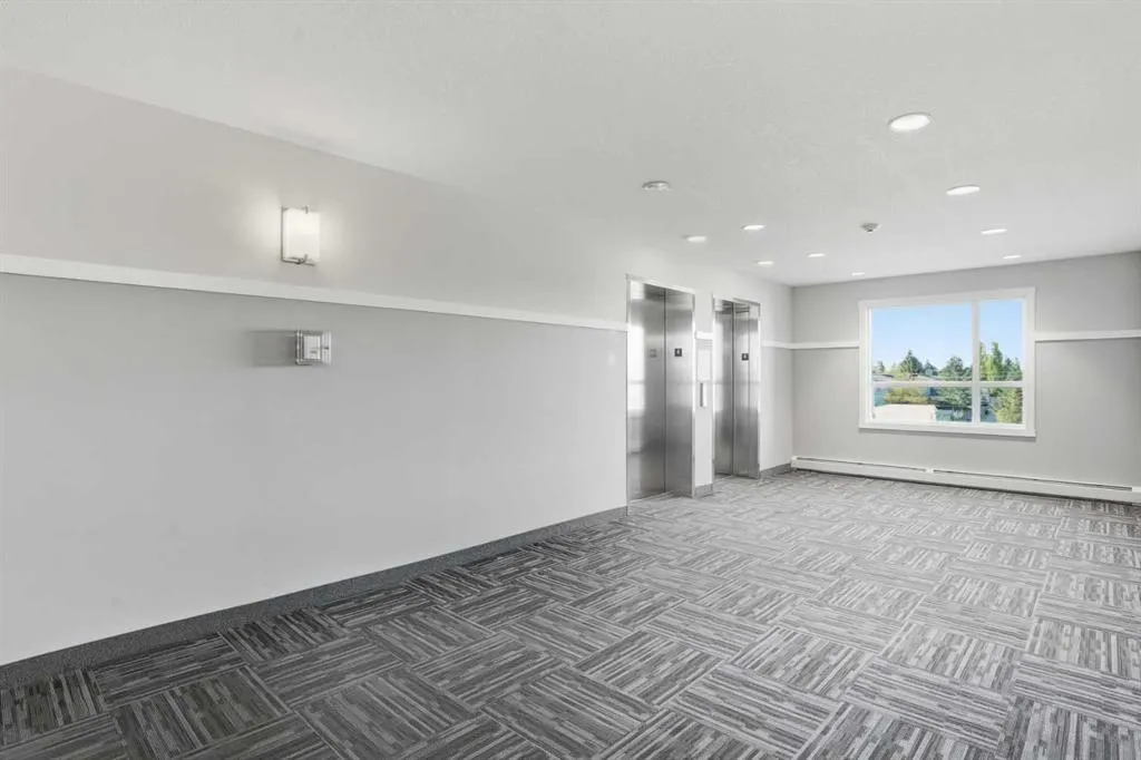 300 Harvest Hills Place NE, #413
