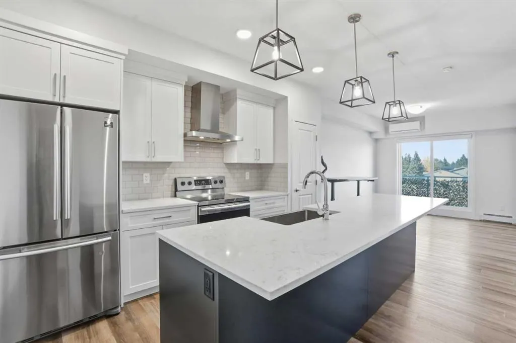 300 Harvest Hills Place NE, #413