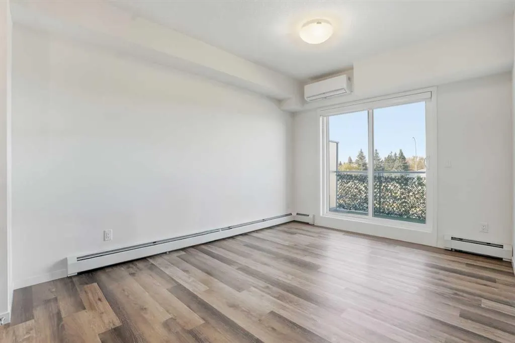 300 Harvest Hills Place NE, #413