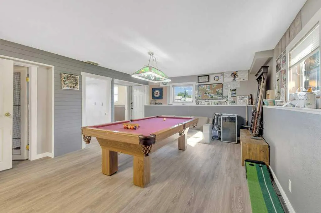 73 Lansbury Close