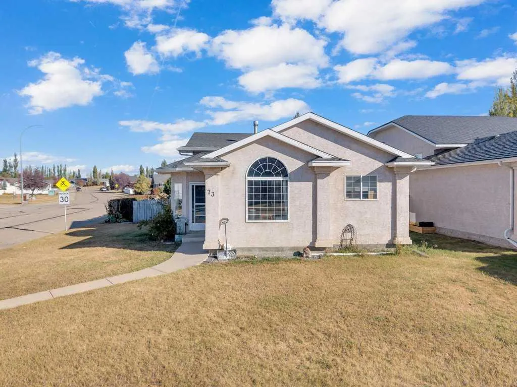 73 Lansbury Close