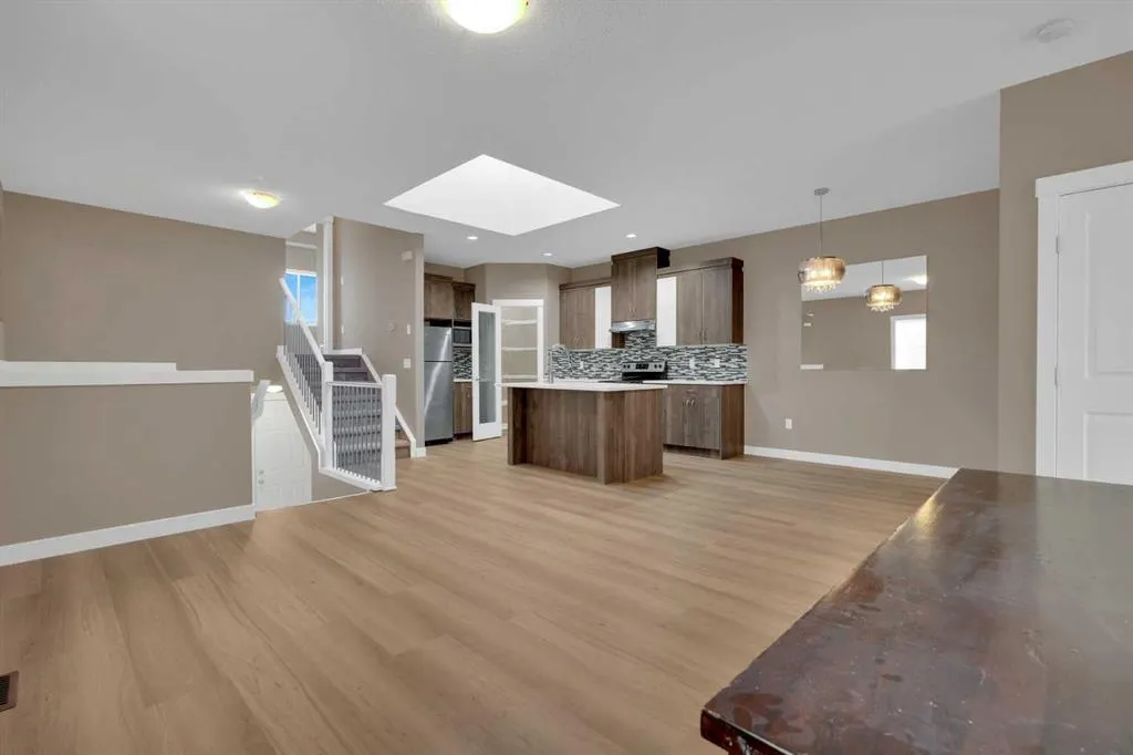 87 Baysprings Way SW