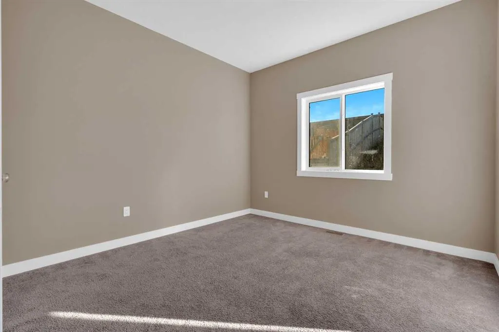 87 Baysprings Way SW