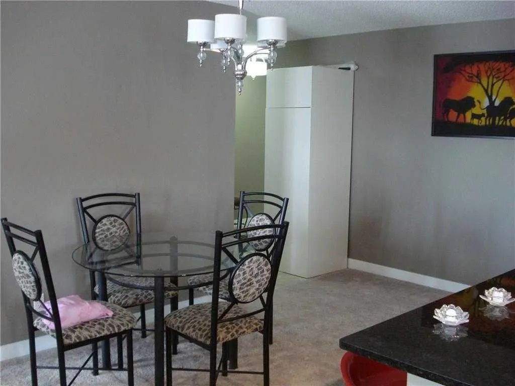 5 Saddlestone Way NE, #218
