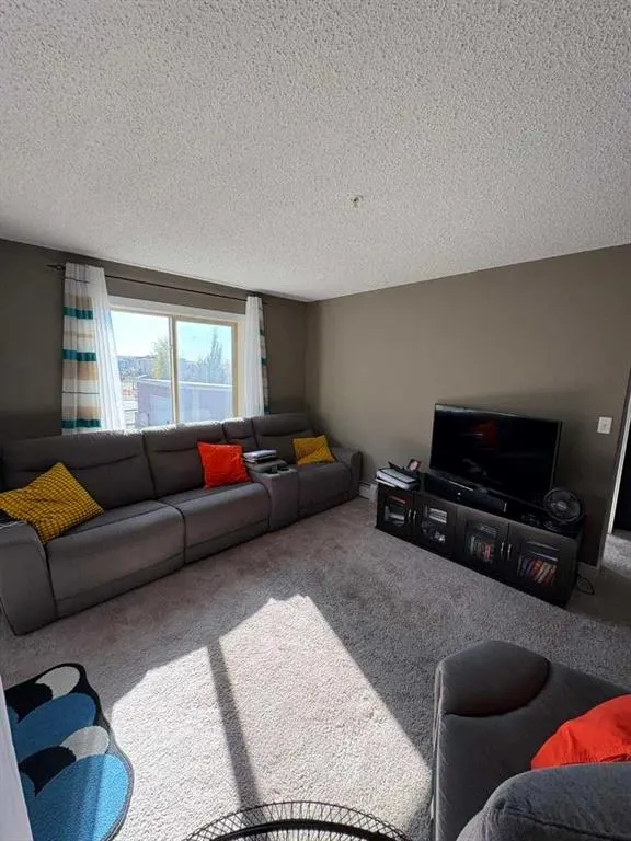 5 Saddlestone Way NE, #218