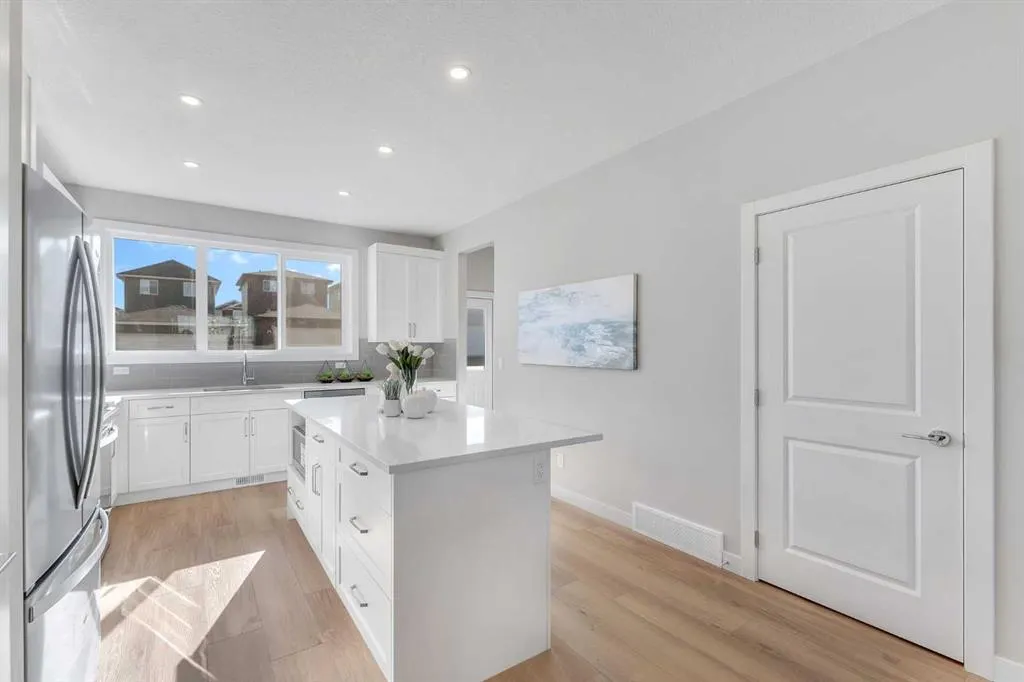 Iron Ridge Avenue, #1205