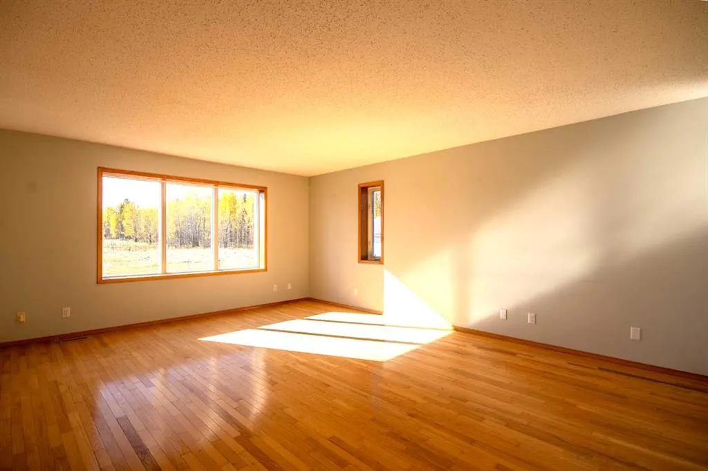 5559 Township Road 320