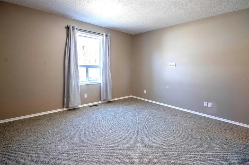 5559 Township Road 320