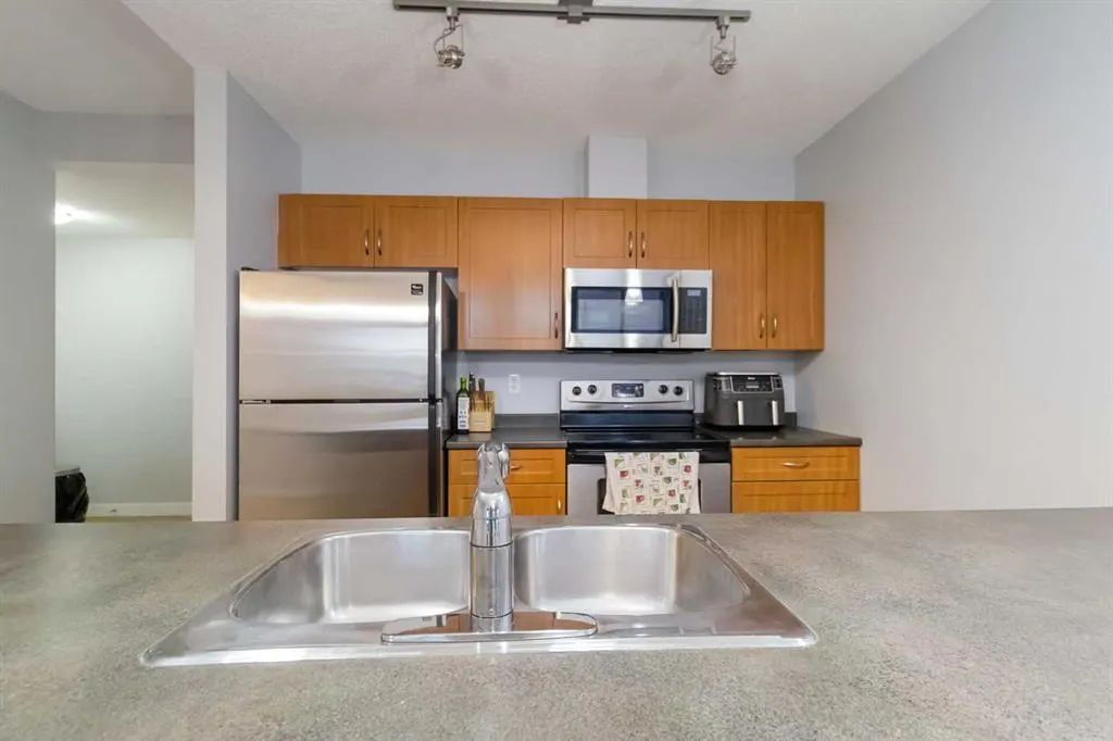 136B Sandpiper Road, #414