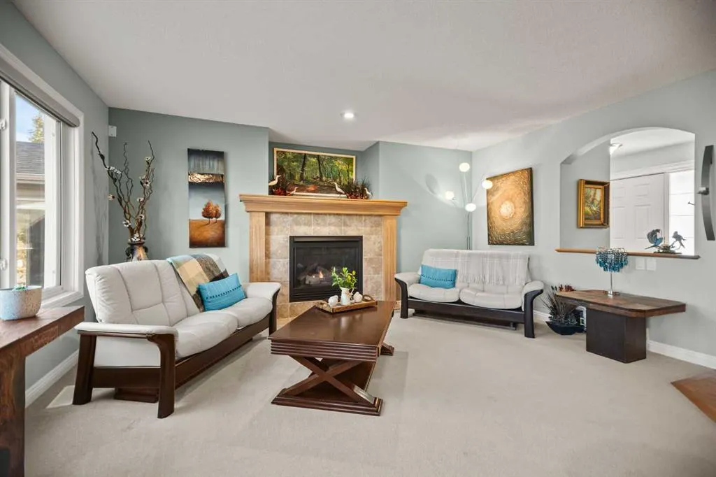 232 Sunset Close