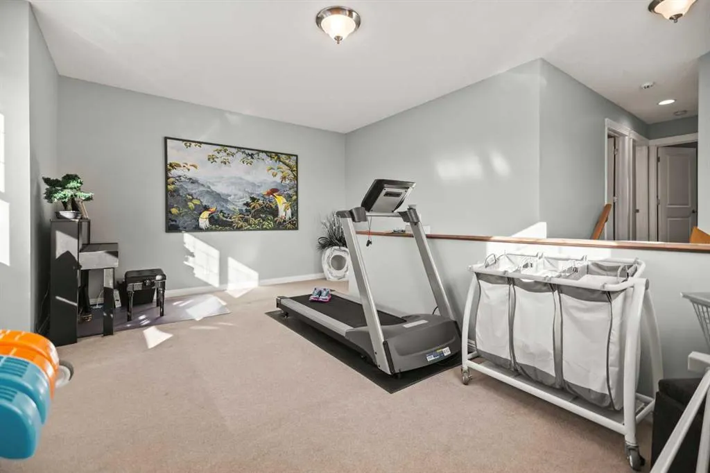 232 Sunset Close