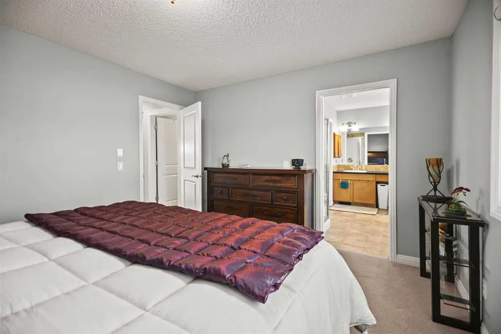 232 Sunset Close