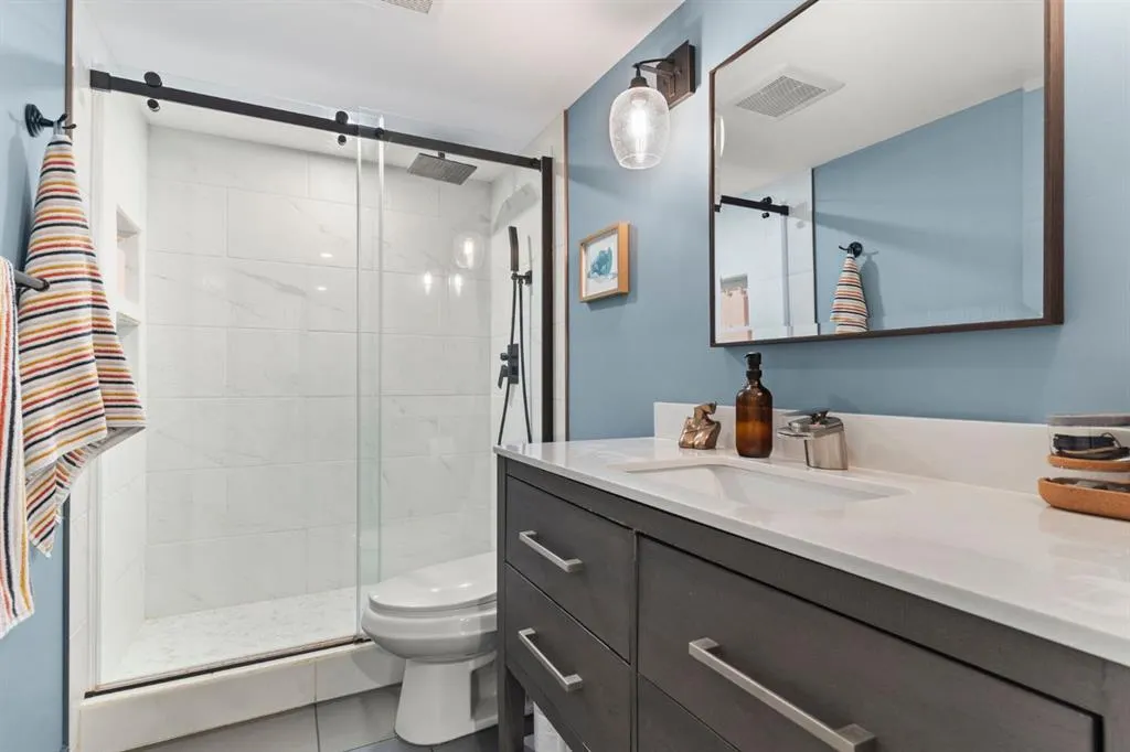 498 Tuscany Ravine Road NW
