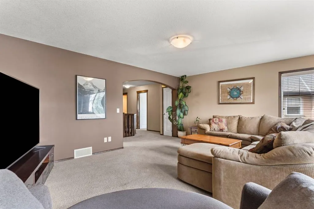 498 Tuscany Ravine Road NW
