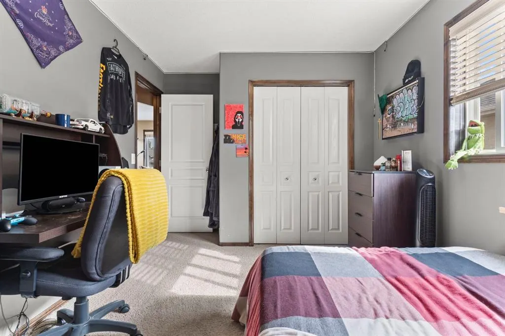 498 Tuscany Ravine Road NW