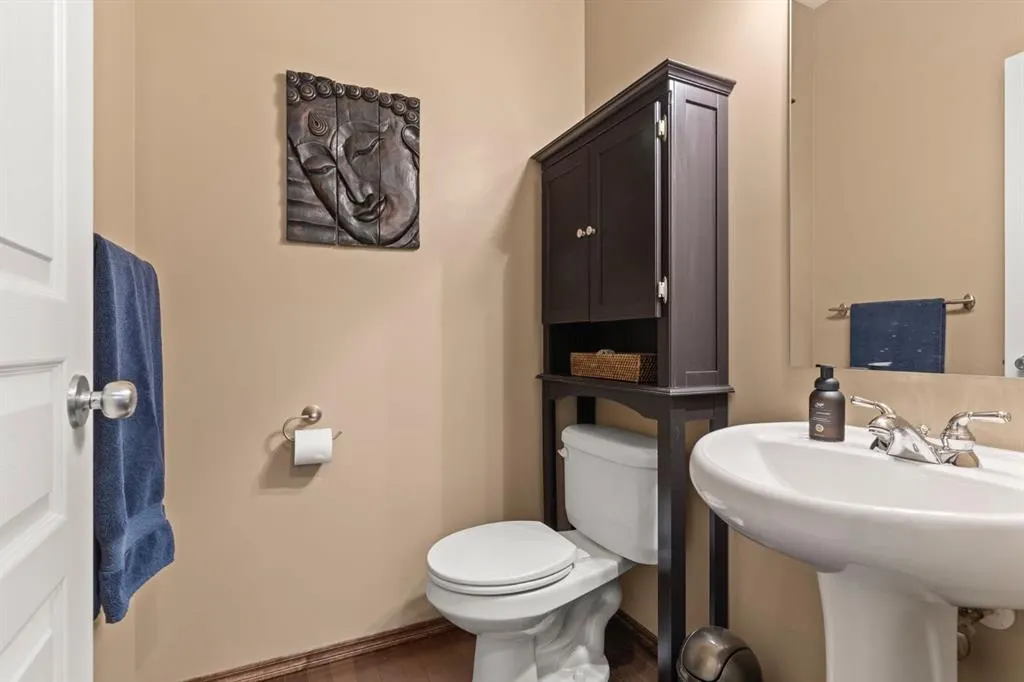 498 Tuscany Ravine Road NW