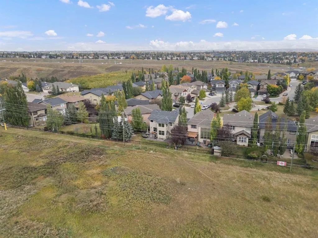 498 Tuscany Ravine Road NW