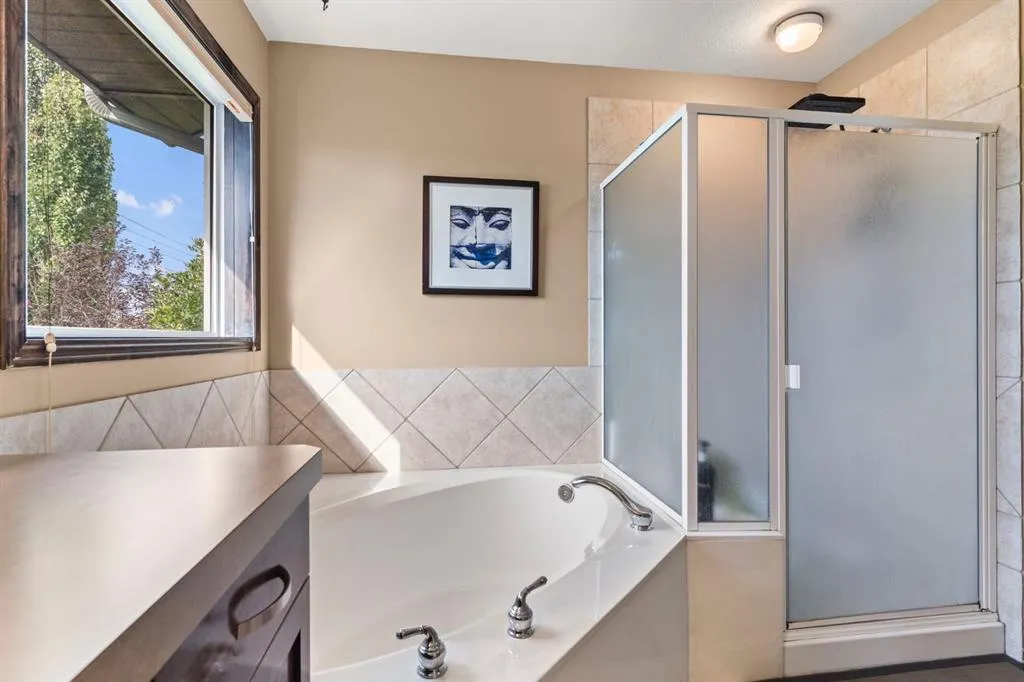 498 Tuscany Ravine Road NW